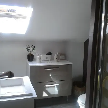 Charmante Maison Avec Jardin, Au Coeur Du Berry, Proche Riviere Et Randonnees - Fr-1-591-57 Holiday home